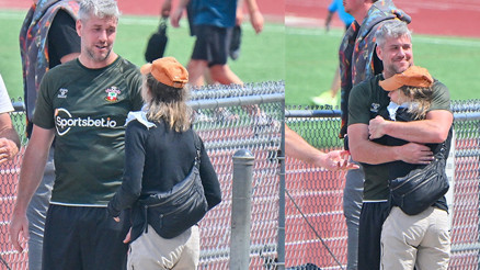 Geç bulduğu aşkını elinden bırakmıyor: Yuvam artık senin yanındır Geç bulduğu aşkını elinden bırakmıyor: Yuvam artık senin yanındır