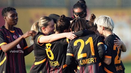 Galatasaray 4 golle kazandı