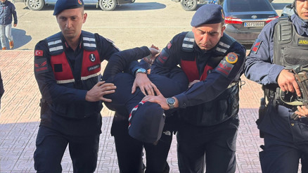 Interpol tarafından kırmızı bültenle aranıyordu... Kıskıvrak yakalandı