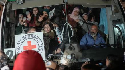 Esaret sona erdi: Filistinli mahkumlar İsrail zulmünü anlattı