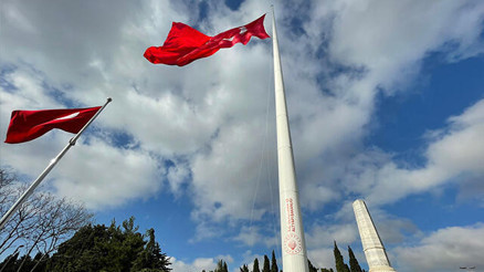 Milli yas nedir, anlamı ne, resmi tatil mi Bugün milli yas mı, ulusal yas ilan edildiğinde ne olur, hangi durumlarda milli yas ilan edilir Cumhurbaşkanı Erdoğan açıkladı