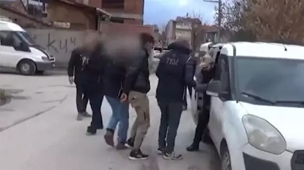 43 ilde düzenlenen GÜRZ operasyonlarında 240 şüpheli terör örgütü mensubu yakalandı