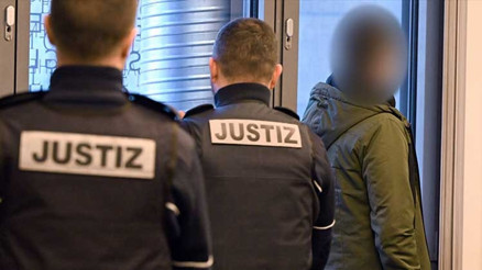 Solingen kundakçısı hakim karşısında