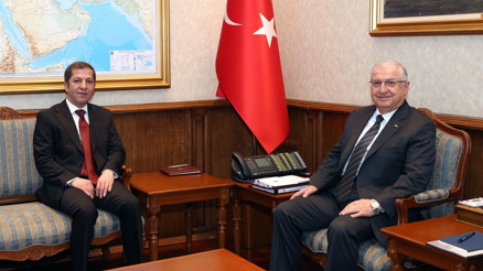 Bakan Güler, Barzaniyi kabul etti