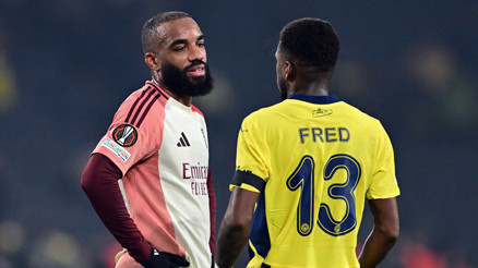 Fenerbahçe, Lyonda taşları yeniden oynattı