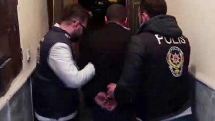 İş insanına Petrol fonu tuzağı 5,5 milyon lira dolandırıldı... 11 ilde operasyon: 12 kişi tutuklandı