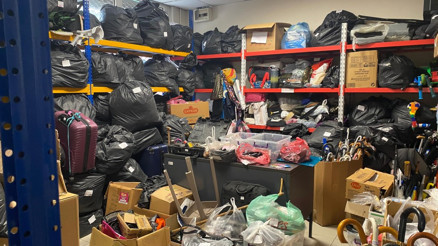 Otobüs ve metroda unutulan eşyalar burada sahiplerini bekliyor