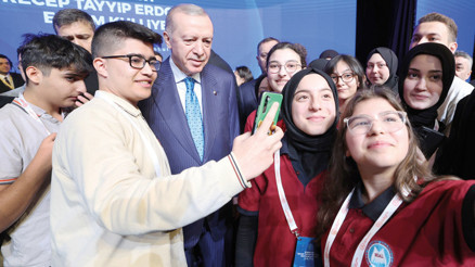 Erdoğan’ın gençlerden ricası: Bağımlılıktan uzak durun