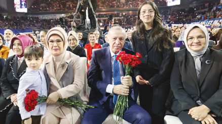 Satranç gibi stratejik hamleler yaptık