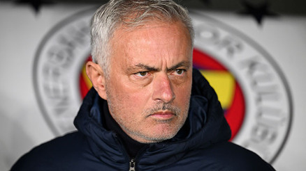 Diego Carlos UEFA listesinde olmayabilir