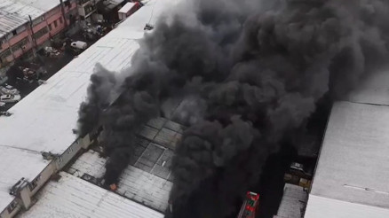 İstanbulda fabrikada yangın paniği Mahsur kalanlar kurtarıldı