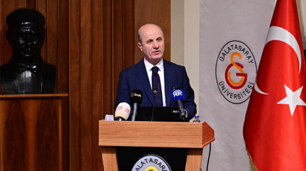 Özvar: Türk üniversitelerinin başarısı uluslararası çevrelerde de kabul ediliyor Özvar: Türk üniversitelerinin başarısı uluslararası çevrelerde de kabul ediliyor