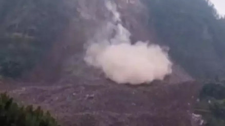 Çinde heyelan felaketi: 30dan fazla kayıp