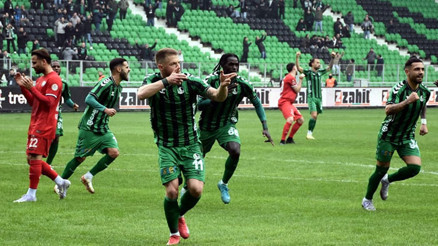 Sakaryaspor, Trendyol 1. Lig’de Çorum FKyı 2-1 mağlup etti