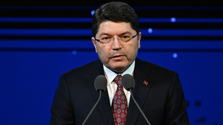 Adalet Bakanı Tunçtan, hukuk fakülteleri için önemli açıklama