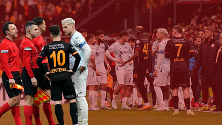 Sahadan çekilen Adana Demirsporun cezası ne olacak Geçen sezon yaşanmıştı Sahadan çekilen Adana Demirsporun cezası ne olacak Geçen sezon yaşanmıştı