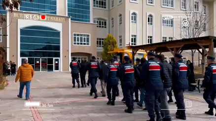 FETÖye yönelik Kıskaç-38 operasyonlarında 24 şüpheli tutuklandı