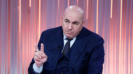 Dolandırıcıların hedefinde bu kez Armani, Prada, Inter...