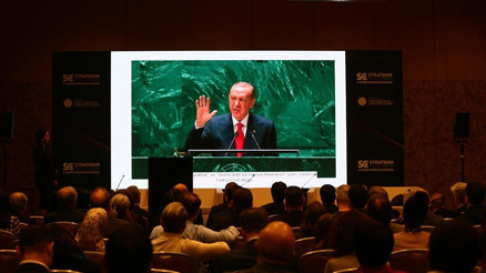 ‘Daha Adil Bir Dünya Mümkün’ ‘Daha Adil Bir Dünya Mümkün’