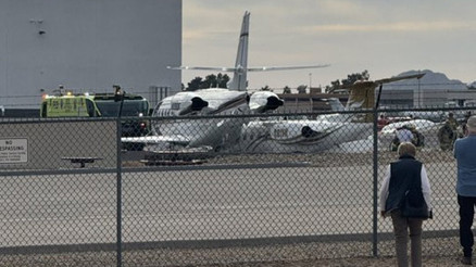 Kız arkadaşı da içindeydi… Ünlü şarkıcının özel jeti uçakla çarpıştı