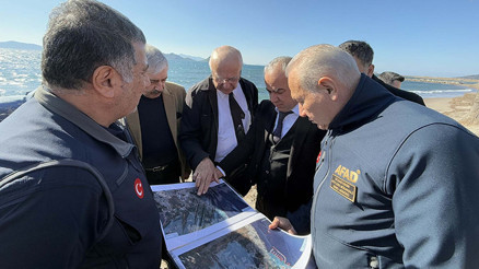 Olası bir tsunami Türkiyeyi etkiler mi Prof. Dr. Orhan Tatar açıkladı