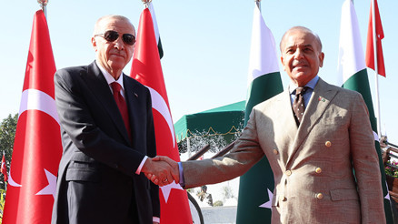 Cumhurbaşkanı Erdoğan, Pakistan Başbakanı Şerif ile görüştü