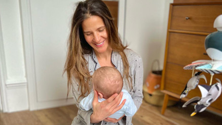 Ünlü sunucu 51 yaşında anne oldu: İşte mucize budur