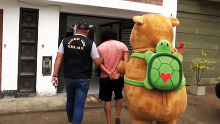 Hayvan kostümlü uyuşturucu avı