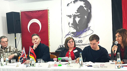 Aşırı sağa karşı ortak tavır