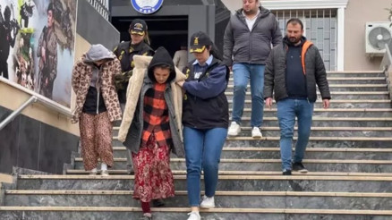 Avcılar’da iki ayrı evden 3,5 milyon lira değerinde hırsızlık yapan şüpheliler yakalandı Avcılar’da iki ayrı evden 3,5 milyon lira değerinde hırsızlık yapan şüpheliler yakalandı
