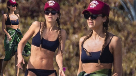 Boşanma avukatına vekaleti verdi, tatile koştu... Bir zamanlar aşk yaşadığı sahillerde şimdi yalnız başına Boşanma avukatına vekaleti verdi, tatile koştu... Bir zamanlar aşk yaşadığı sahillerde şimdi yalnız başına