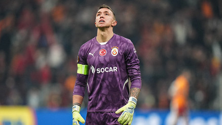 Galatasarayda Muslera 14 sezon sonra bir ilki yaşadı