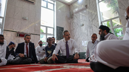 Dışişleri Bakanı Fidan, Güney Afrikada Nurul Hamidiye Camiini ziyaret etti