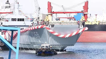 Yeni Tip Çıkarma Gemisi Ç-159 denize indirildi Yeni Tip Çıkarma Gemisi Ç-159 denize indirildi