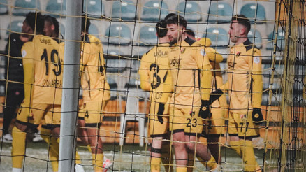 İstanbulspor, Fatih Karagümrükü 2 golle geçti
