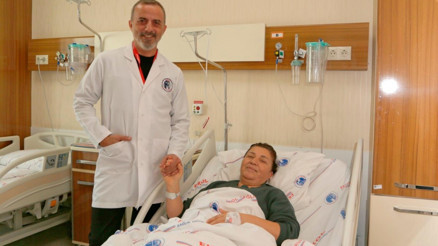 Ekol Hastanesi Genel Cerrah Kliniği: Safra kesesi ameliyatında Da Vinci Robotik Cerrahi konforu Ekol Hastanesi Genel Cerrah Kliniği: Safra kesesi ameliyatında Da Vinci Robotik Cerrahi konforu