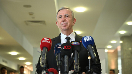 Mansur Yavaş: Belediye başkanları olarak halkın sorunlarına eğilmemiz gerekiyor