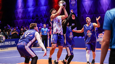 Dünyanın en büyük sokak basketbolu turnuvası Red Bull Half Court’ta Türkiye şampiyonu belli oldu