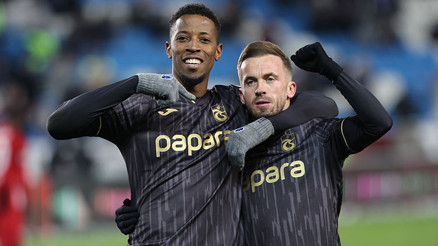 Trabzonspor evinde gülüyor