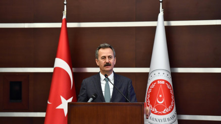 Savunma Sanayii Başkanlığında Yeni Nesil Araçlar Projesi Sözleşmesi imzalandı