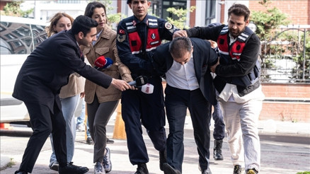 ‘Yenidoğan çetesi’ davasında 4 tahliye ‘Yenidoğan çetesi’ davasında 4 tahliye