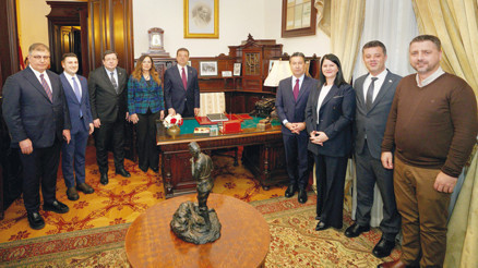 İmamoğlu Bulgaristan’da: Yarım düzine davam var