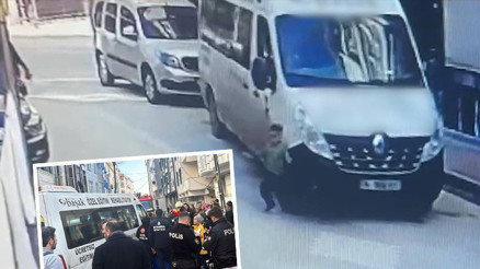 İstanbulda korkunç olay: Minibüsün altında kalan küçük çocuk hayatını kaybetti