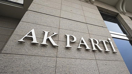 İmralının tarihi çağrısından sonra AK Partiden ilk açıklama
