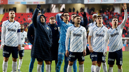 Yıldızlar sahne aldı