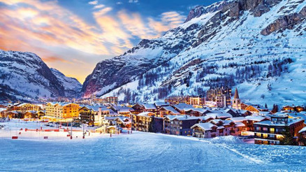 Dağların doruğundaki büyüleyici masal diyarları Dağların doruğundaki büyüleyici masal diyarları