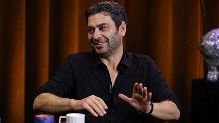 Ozan Akbabadan Uzak Şehir itirafı: Yılın projesi olmasını bekliyordum