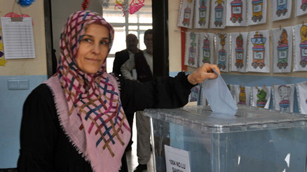 Nüfus artışı olunca başvuru yaptılar: Bugün seçim sandığına gittiler
