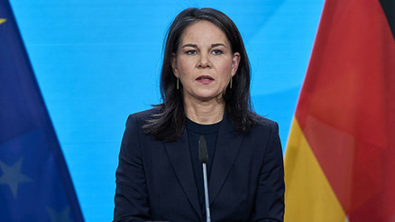 ‘Hâlâ cesur başkanın vahşice kovulmasının şokundayım’