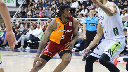 Galatasaraylı basketbolcu James Palmer: Fenerbahçe ile rekabetin büyüklüğünü biliyorum